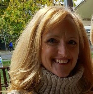 Meet your Posher, Connie